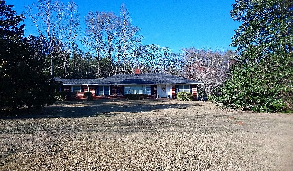 2nd image of 1304 Glass Bridge Rd