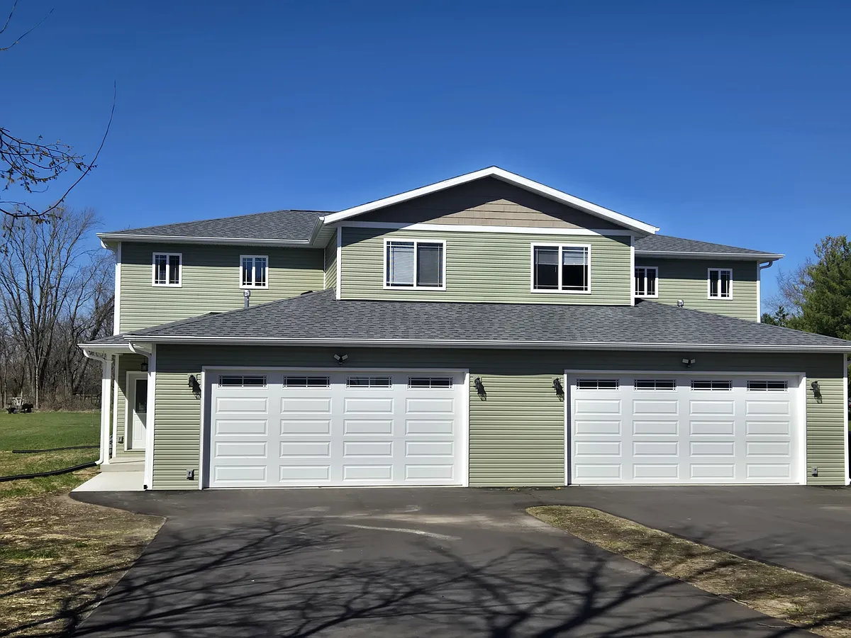 Building Photo - 804 Bliven Rd