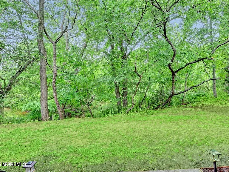 5-3 Portland Ct #3 — Photo 13