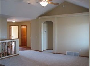 326 Sandra Ln, Rapid City, SD 57701