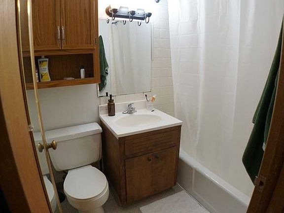 4th image of 168 N 9th St APT 7