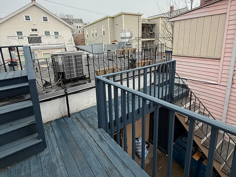 585 Somerville Ave #3 — Photo 15