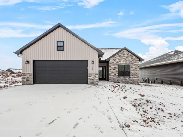 3110 Lazy Oak Dr, Green Bay, WI 54311
