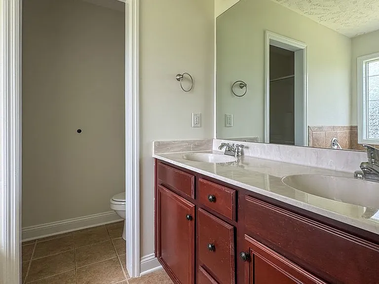 169 Wolfpoint Dr — Photo 9