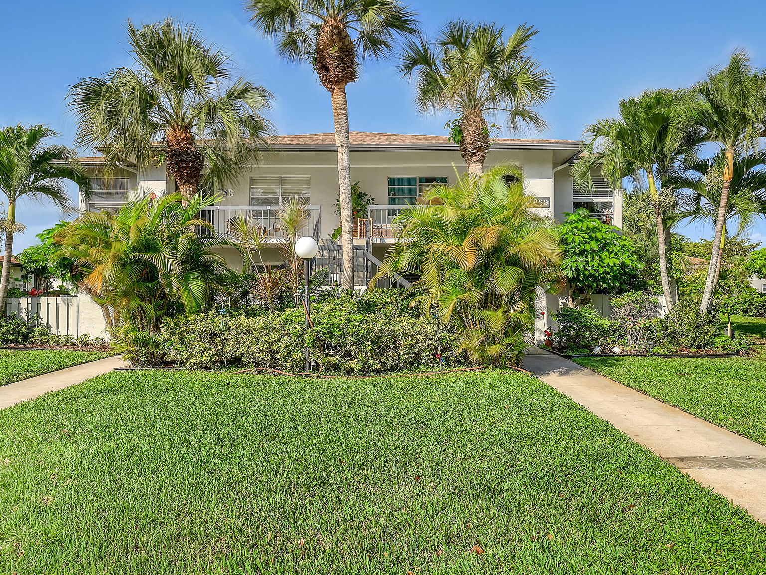 5869 Sugar Palm Court #C