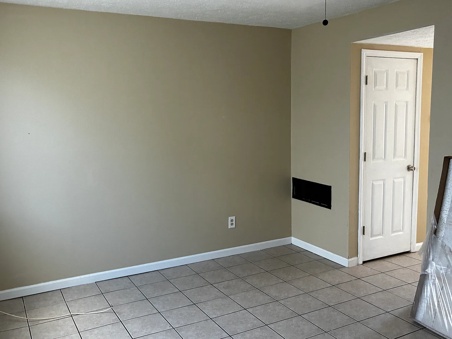 2 bed, 800 sqft, $850 — Photo 4