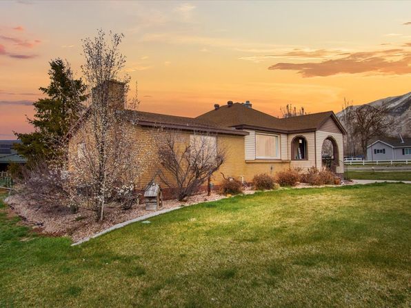 95 E Center St, Mona, UT 84645