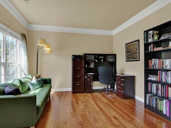 3rd image of 11226 Scottsman Trace Dr