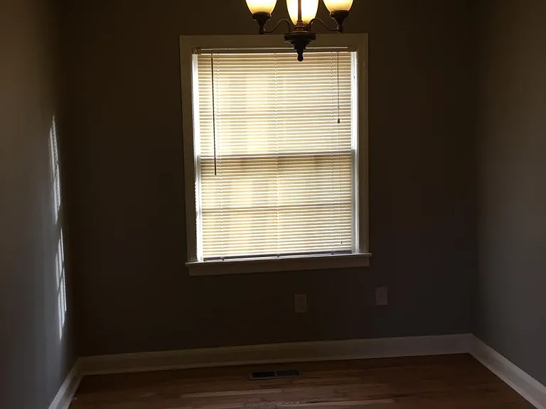 2403 Poincianna St SW — Photo 11