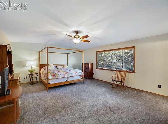 5th image of 1040 Haverhill Pl