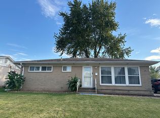 554 31st Ave, East Moline, IL 61244