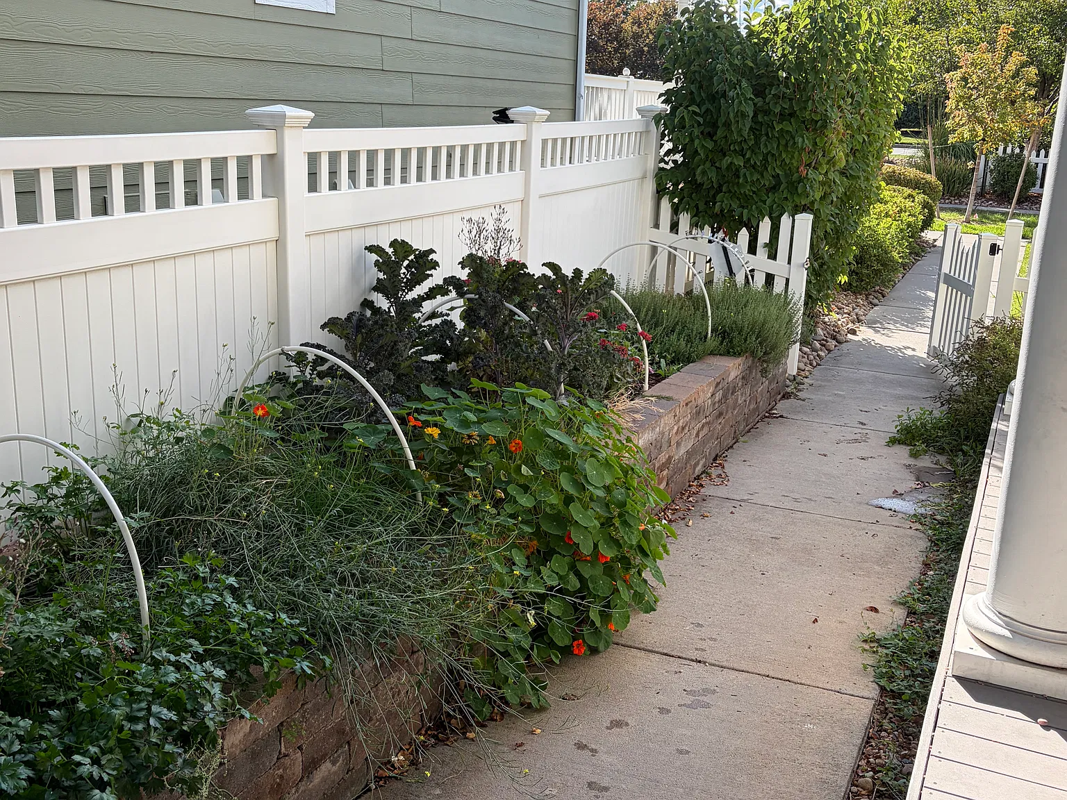 3 bed, 1746 sqft, $3,200 — Photo 3