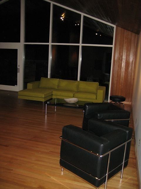 2nd image of 2434 SW Humphrey Park Rd