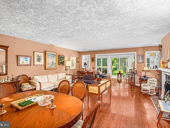 2nd image of 9531 Quail Hollow Dr APT 405