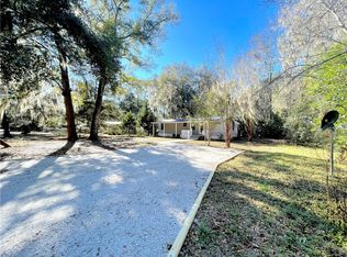 1087 Thompson Rd NE, Townsend, GA 31331