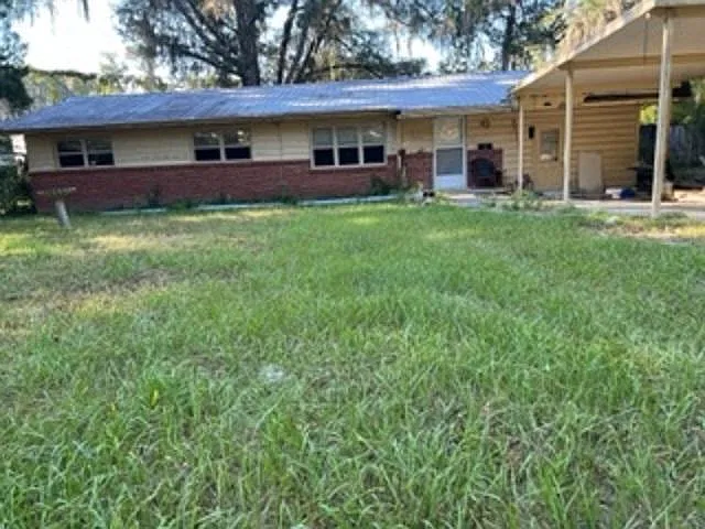 3 bed, 1550 sqft, $1,600 — Photo 1