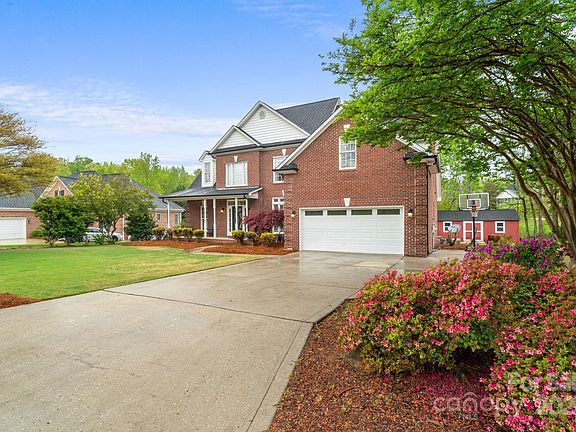 4th image of 5205 Featherstone Ct
