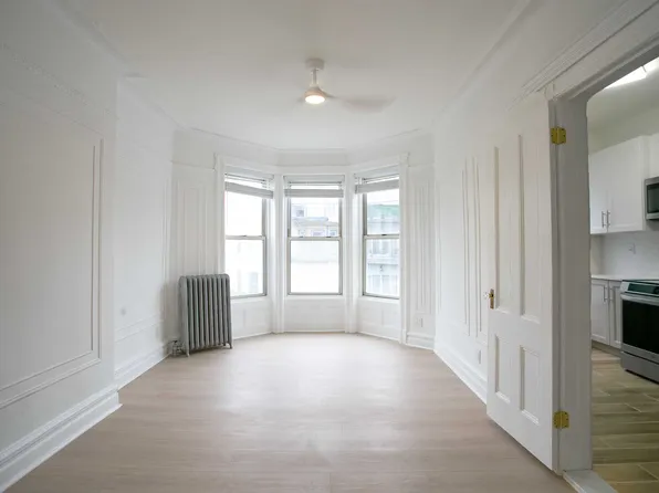 337 Halsey Street image 1 of 11