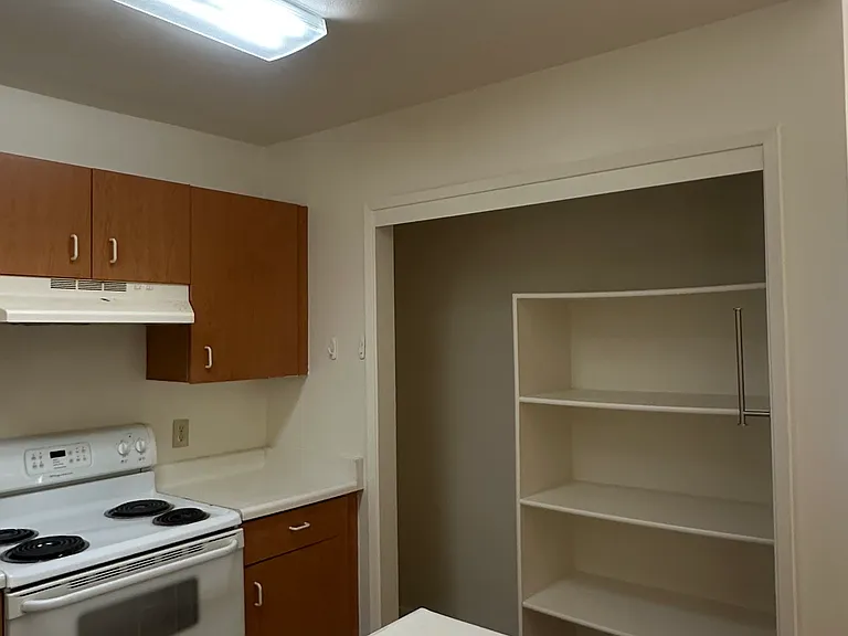 2136 Chrysler Dr #1 — Photo 5