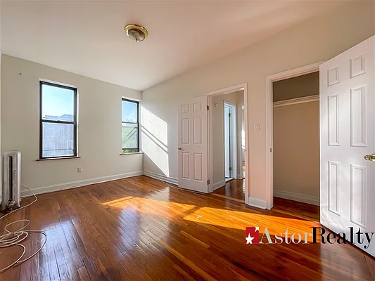 Rented by Astor Realty | media 10