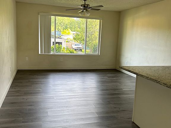 5th image of 2903 Wilson Ave #3
