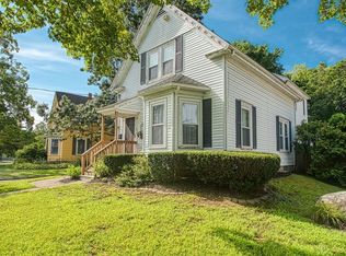 207 Crescent St, Rockland, MA 02370