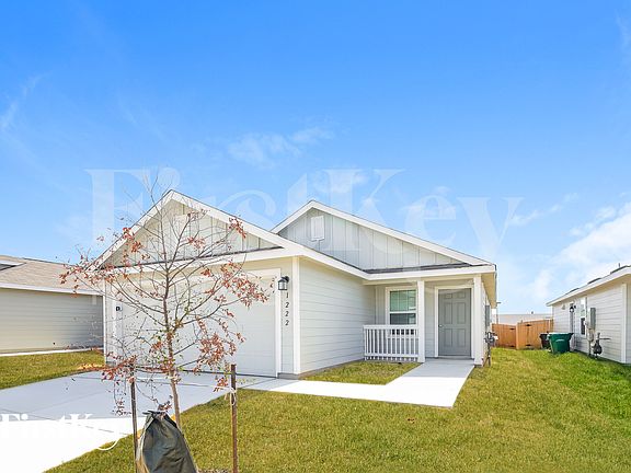 2nd image of 1222 Kiskadee Way