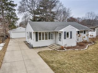 323 12th St S, Hudson, WI 54016