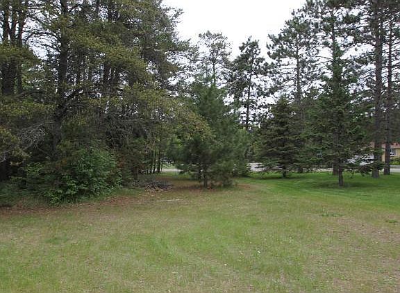 2nd image of Xxx Timberlane Dr