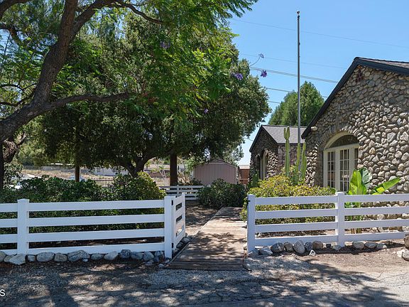 4th image of 10107 Stonehurst Ave