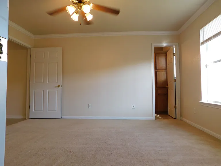 368 Nolan Ridge Dr #B — Photo 10