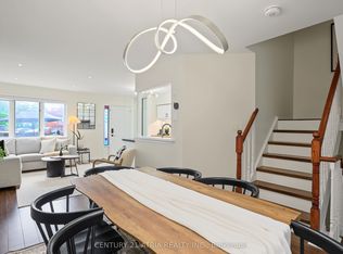 1241 Parkwest Pl #5, Mississauga, ON L5E 3J3