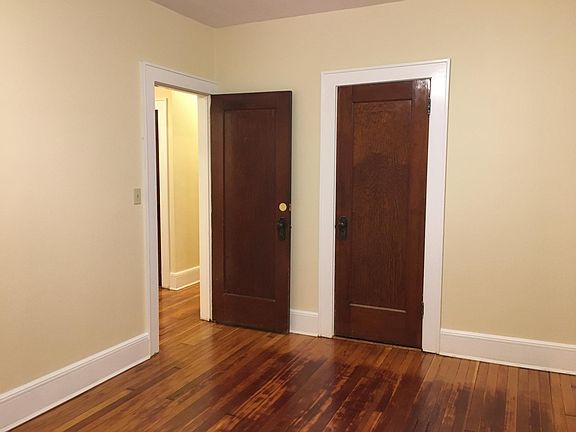 5th image of 54 Columbia Ave