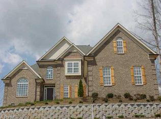 4047 Ridgeline Dr, Oak Ridge, NC 27310