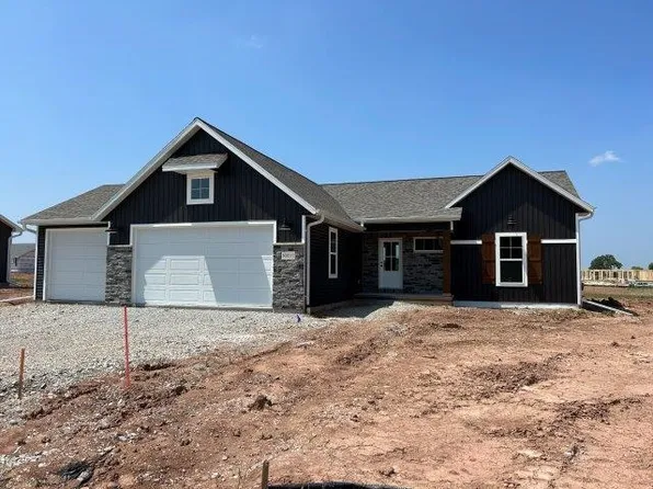 N9247 Laura St, Appleton, WI 54915