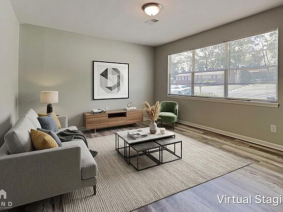 2nd image of 921 27th Ave N