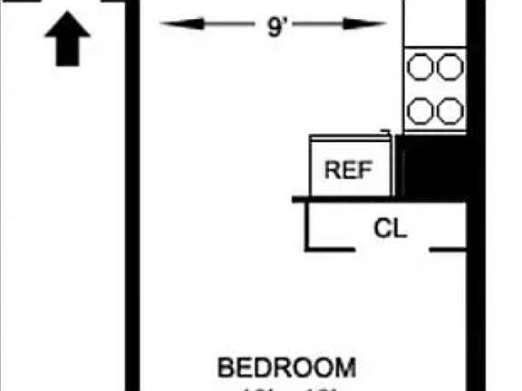 2nd image of 286 E 10th St APT 3W