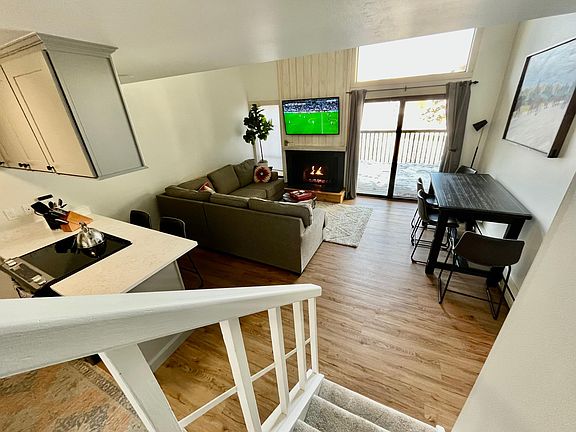4th image of 2233 Bonne Vie Condo Dr