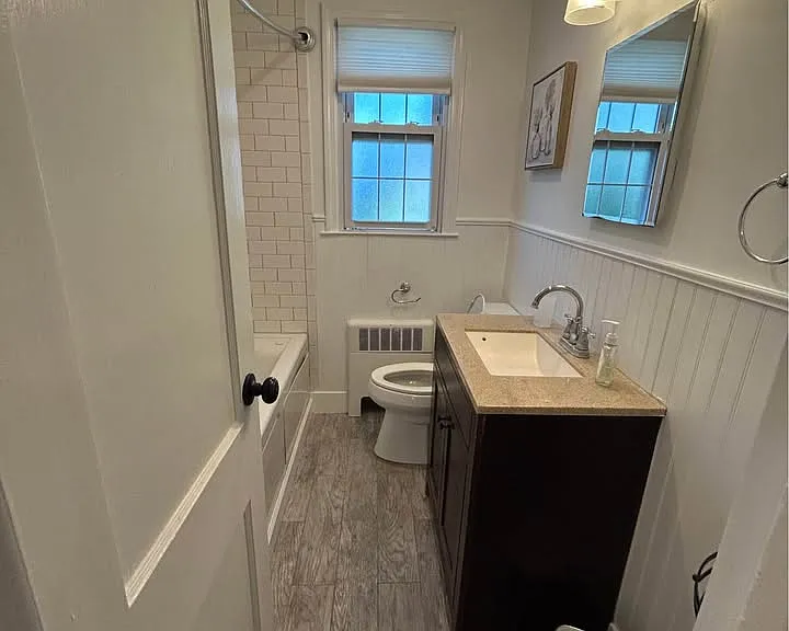 445 Morris Ave #B5 — Photo 4