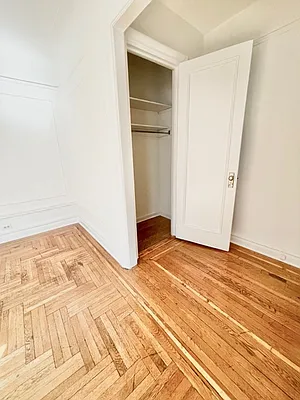 Rented by Bohemia Realty Group | media 11