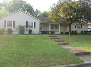 2813 14th Ave, Sheffield, AL 35660