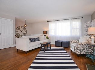 8 Ellis St, Medway, MA 02053