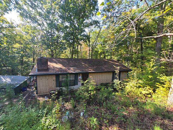 2nd image of 719 Timberlake Dr