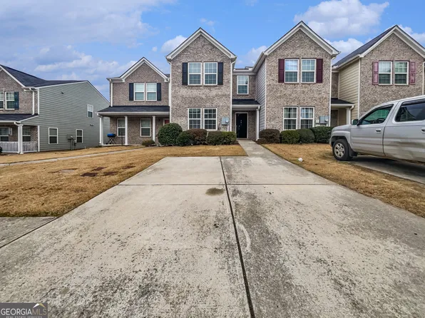 6247 Ellenwood Dr, Rex, GA 30273