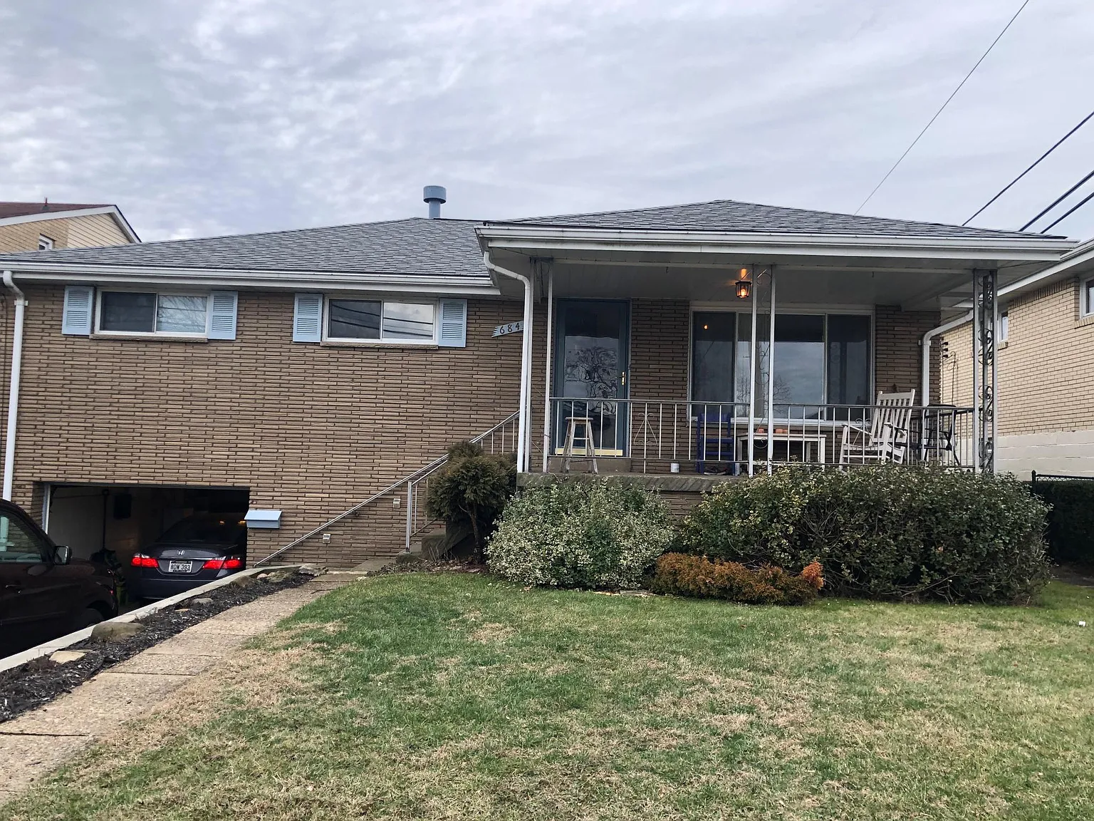 684 Southcrest Dr — Photo 1
