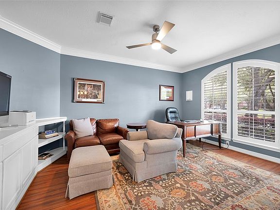3rd image of 6422 Kendall Creek Dr
