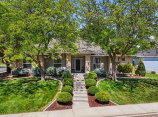 2464 E Lenox Ct, Eagle, ID 83616