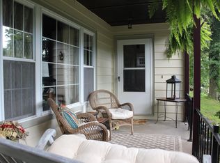 137 Riverview Ter, Pittsburgh, PA