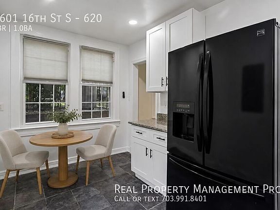 3rd image of 2601 16th St S APT 620