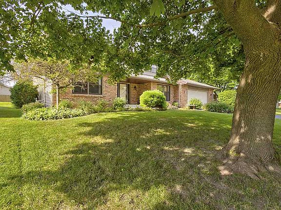 2nd image of 5657 Lambeth Ln